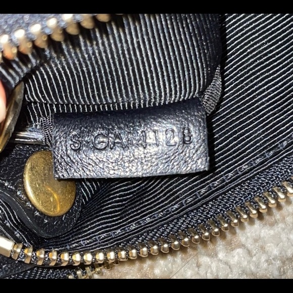 COPY - Authentic Designer Celine Trio Lambskin Leather Crossbody Bag in Black - Picture 9 of 16